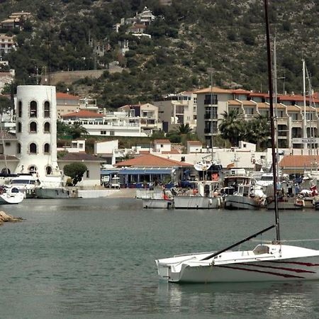 Marina Beach Aiguadolc Sitges Exterior photo